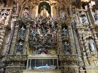 In der barocken Franziskanerkirche – Baum Jesus