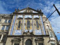 typische Kacheln an der Fassade