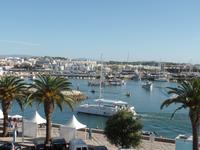 Singlereise Portugal _ Blick zum Hafenkanal von Lagos