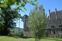 Paço Dos Duques De Bragança 