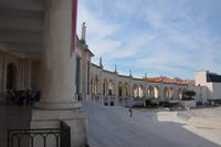 Gang der Basilika Unserer Lieben Frau des Rosenkranzes