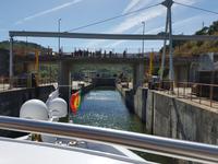 Portugal, Douro Kreuzfahrt, Brückenbesichtigung, Schleuse