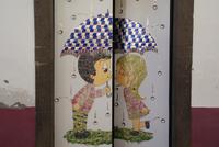 Türen aus Recyclingmaterial in Camara de Lobos