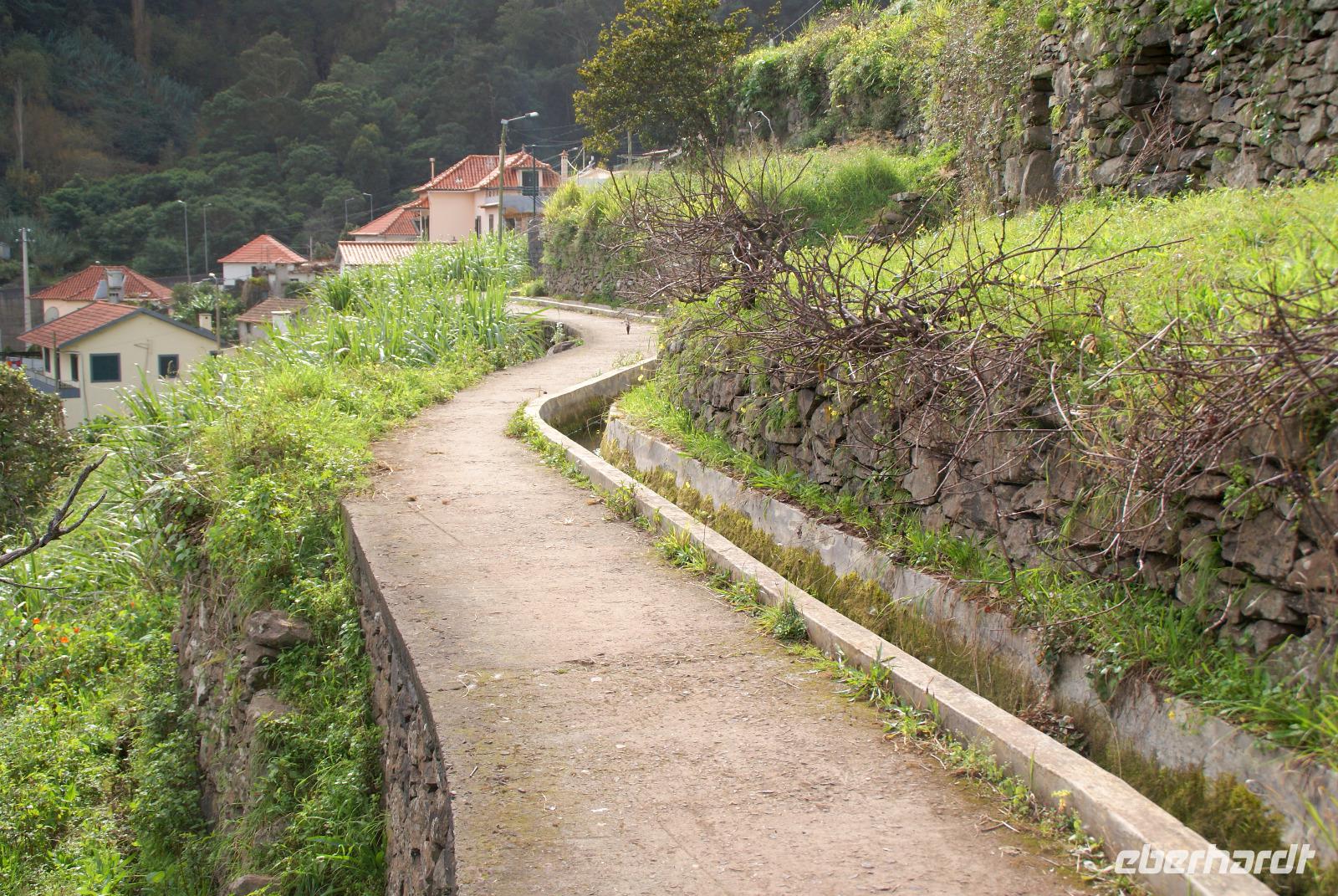 Levadawanderung am Neujahrstag von Marocos bis Machico