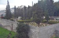Blick auf einen Friedhof in Funchal