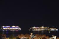 Kreuzfahrtschiffe am Silvesterabend