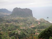 Blick zum Adlerfelsen vom Portela-Pass