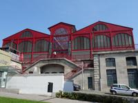 Porto - Bummel von der Kathedrale hinab zum Börsenplatz, Alte Markthalle
