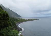 Küste mit Faja auf Sao Jorge