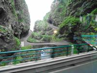 Blick vom Bus auf die alte Landstraße, Nordküste 