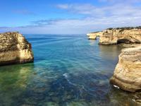 Tag 6 - Nischen, Grotten, smaragdgrünes Wasser