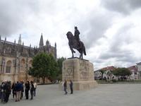 Kloster Batalha - Denkmal von Nuno Alvares Pereira