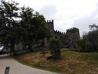 04.06.2019 Guimaraes, Burg auf der Salina Sagrada, Seitenansicht