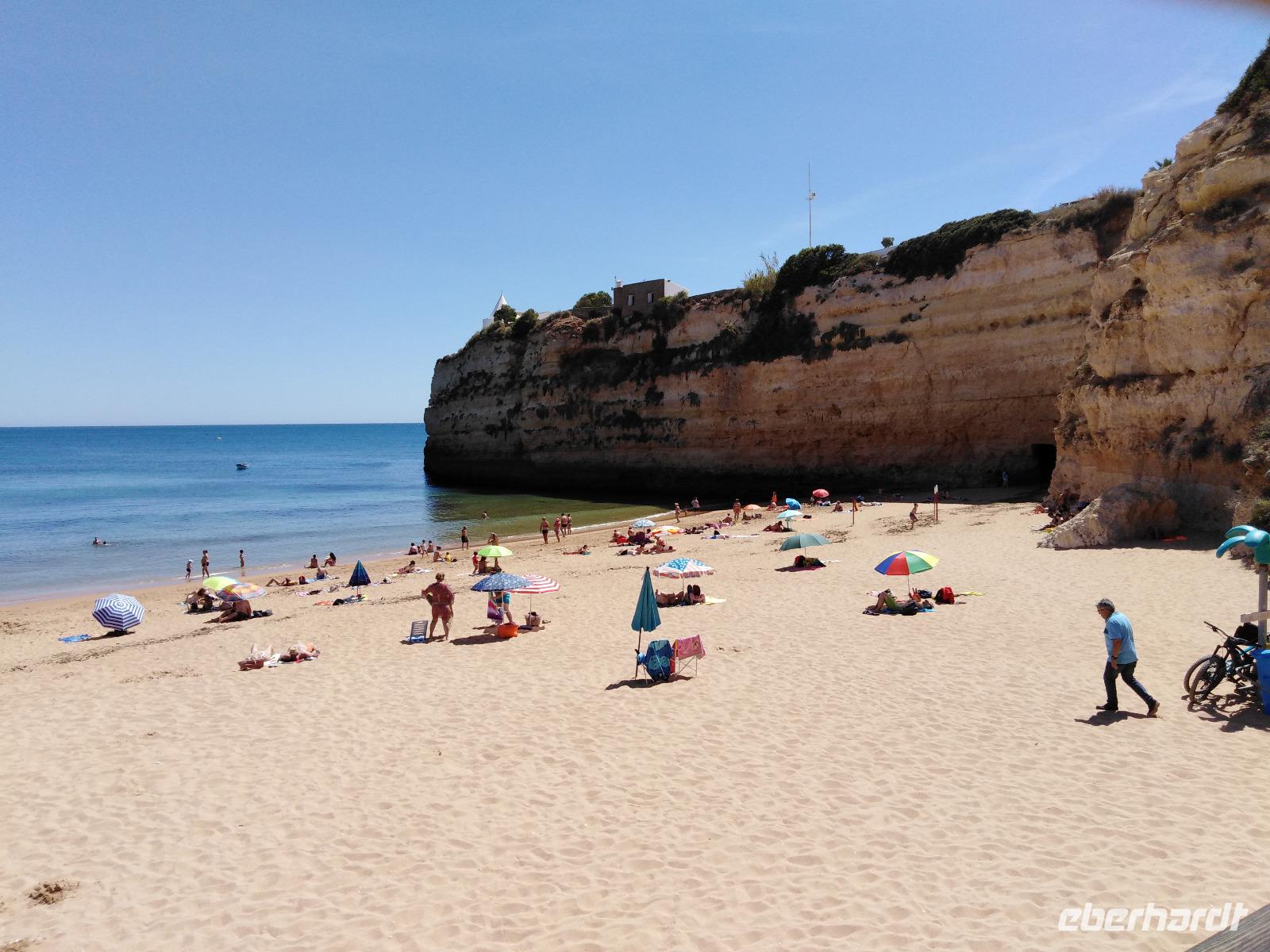 12.06.2019, Strand beim Hotel Pestana Vicking, Armacao de Pera, Algarve