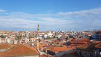 Blick von der Kathedrale auf Port