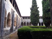 schlichter Kreuzgang