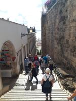 Weg zur Altstadt Lissabon