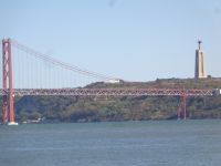 Lissabon, Brücke 25. April und Statue Cristo Rei
