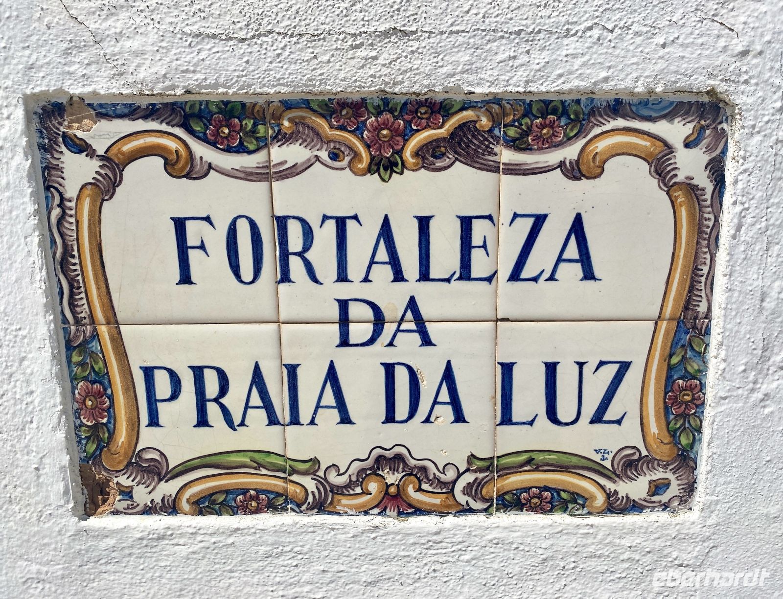 Tag 4 - Typisch Portugiesische Fliesen.jpg