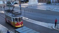Flusskreuzfahrt Douro - Historische Straßenbahn in Lissabon