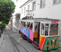 Lissabon alte Straßenbahn 