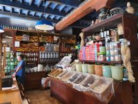 Azoren, Insel Terceira, Angra, historisches Geschäft