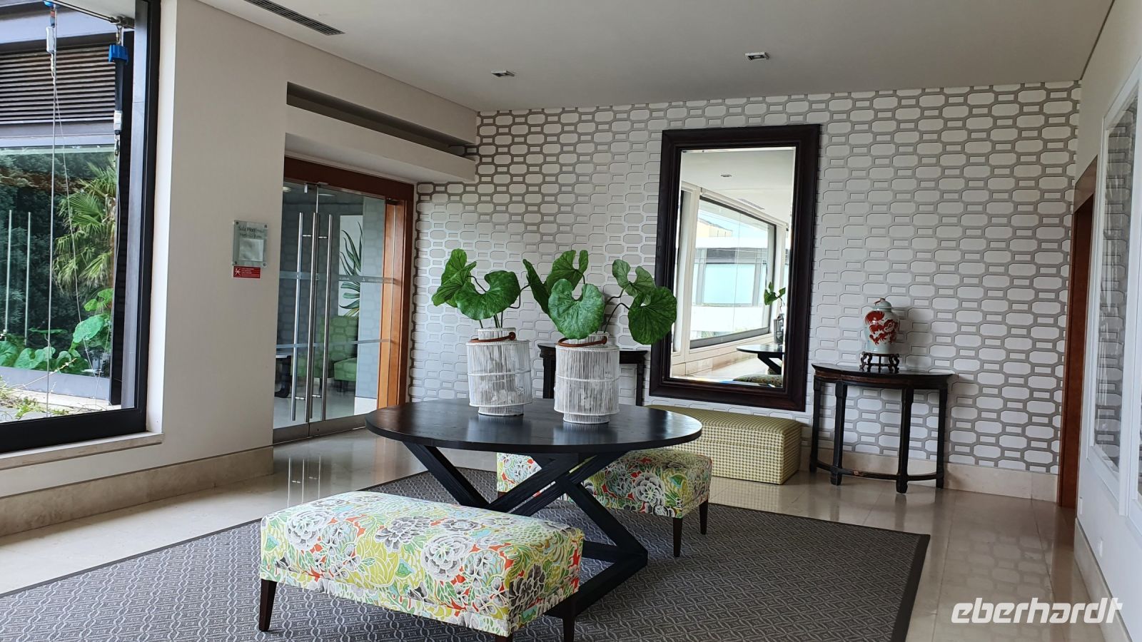 Ponta Delgada, Foyer Hotel Azoris Royal Garden