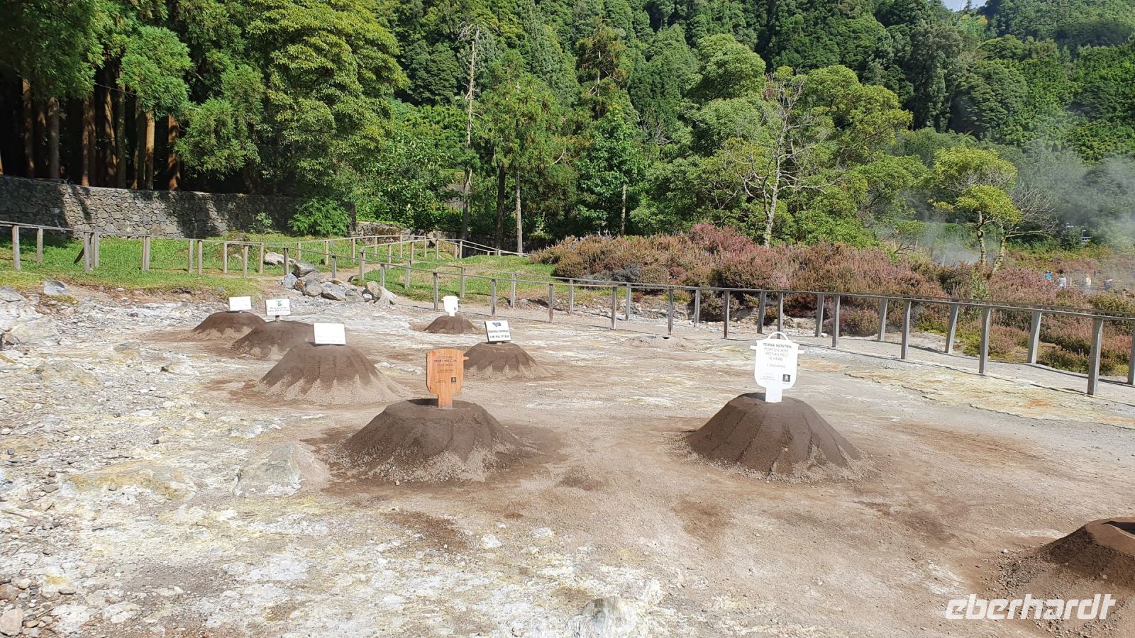 Kochstellen am Furnassee für den Cozido