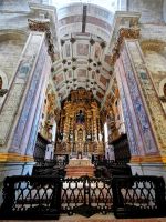 Der barocke Altar der Kathedrale von Porto