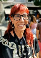 Isabel, unsere Reiseführerin, erklärt uns mit viel Liebe ihre wunderschöne Heimat Portugal