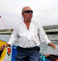 Unser Bootsführer Joao hat alles im Griff