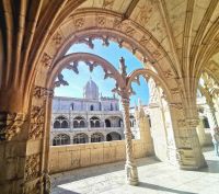 Faszinierender Kreuzgang des Hieronimusklosters in Belem