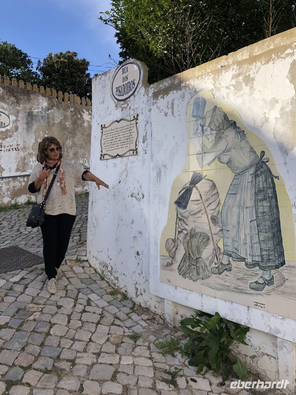 Lina erklärt frühere Berufe in Alte
