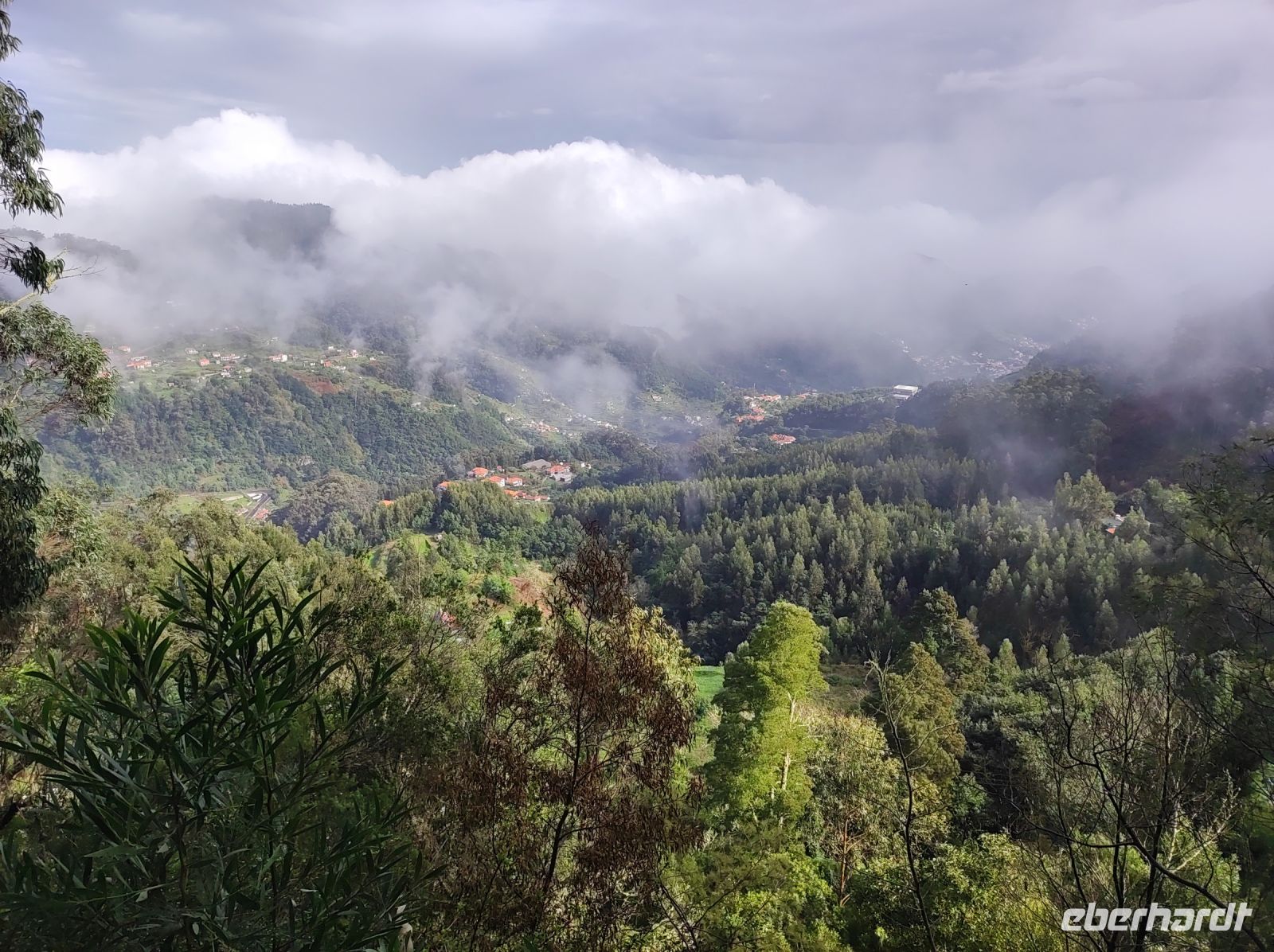 Aussichtpunkt im Stadtpark von Santo da Serra auf Madeira