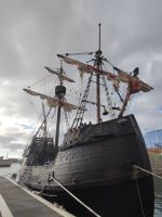 Nachbau der Santa Maria im Hafen von Funchal auf Madeira