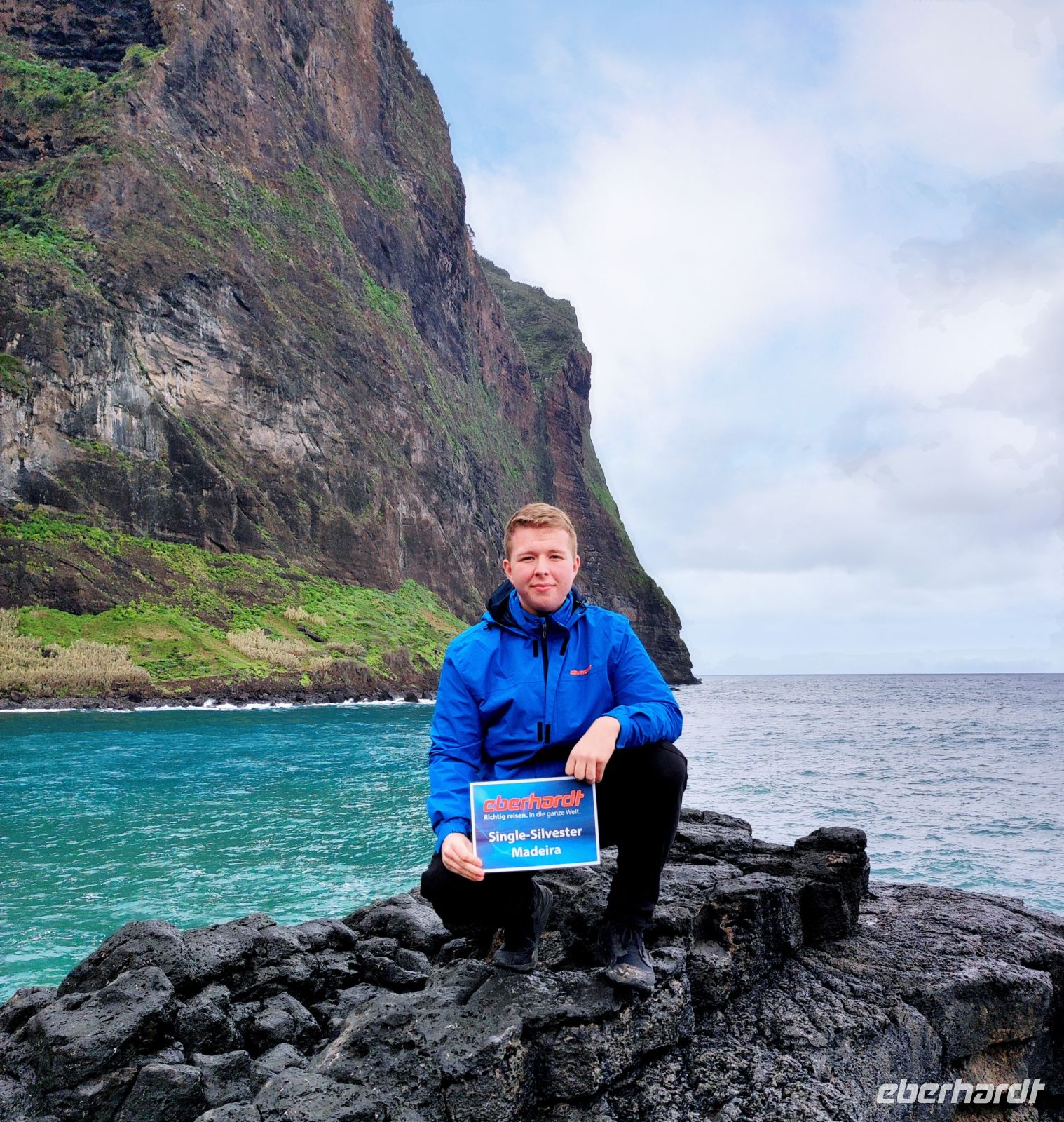Reisebegleiter Sten vor dem 