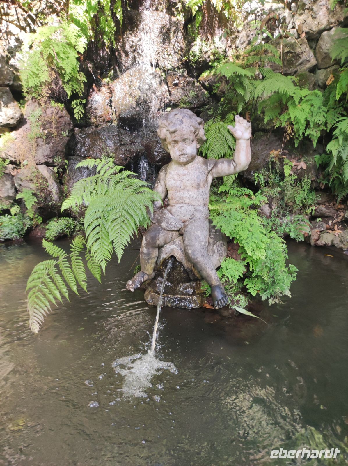 Springbrunnen im Monte Palace Garten in Funchal, Madeira