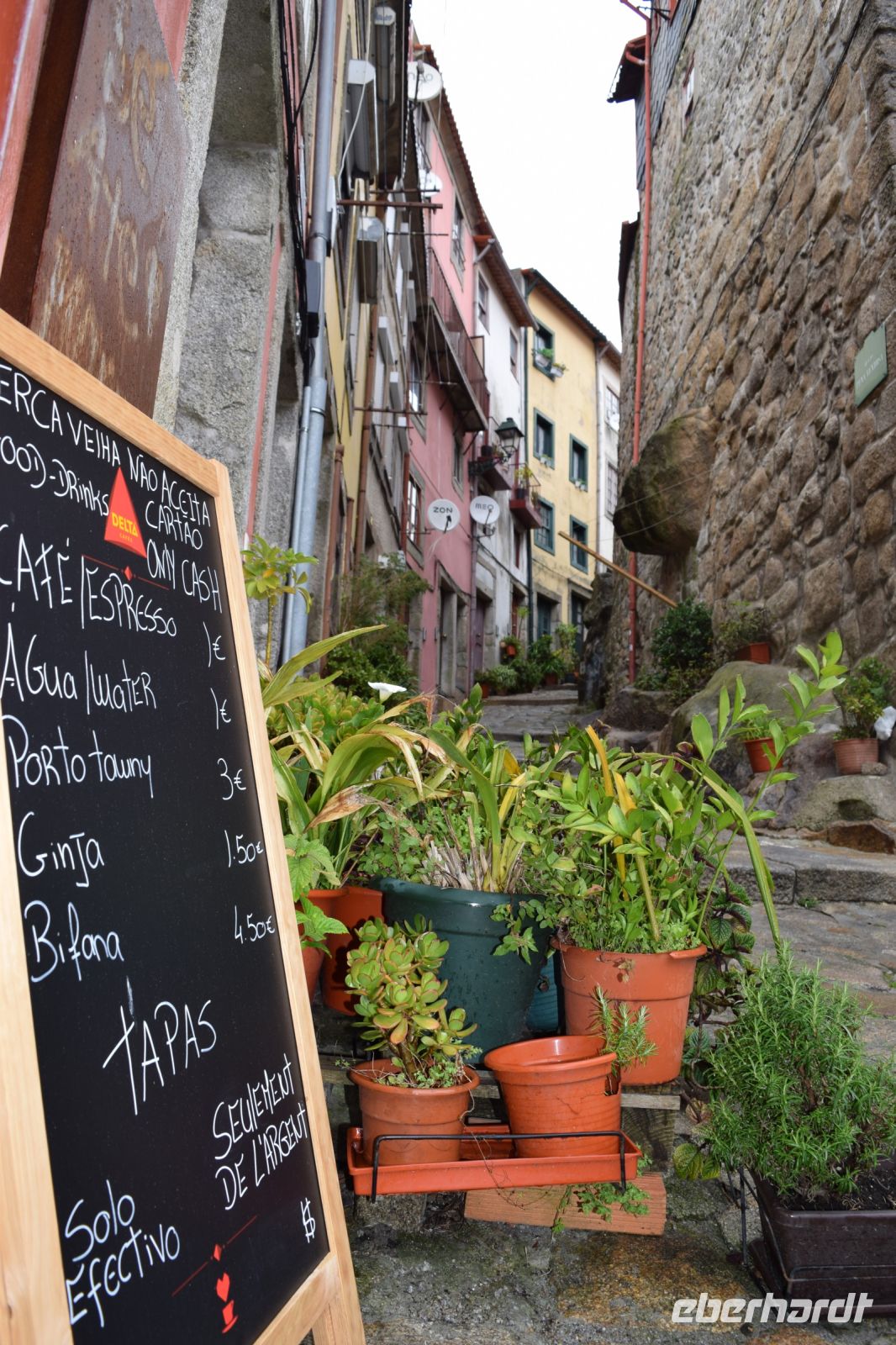 Spaziergang durch die Gasen Portos