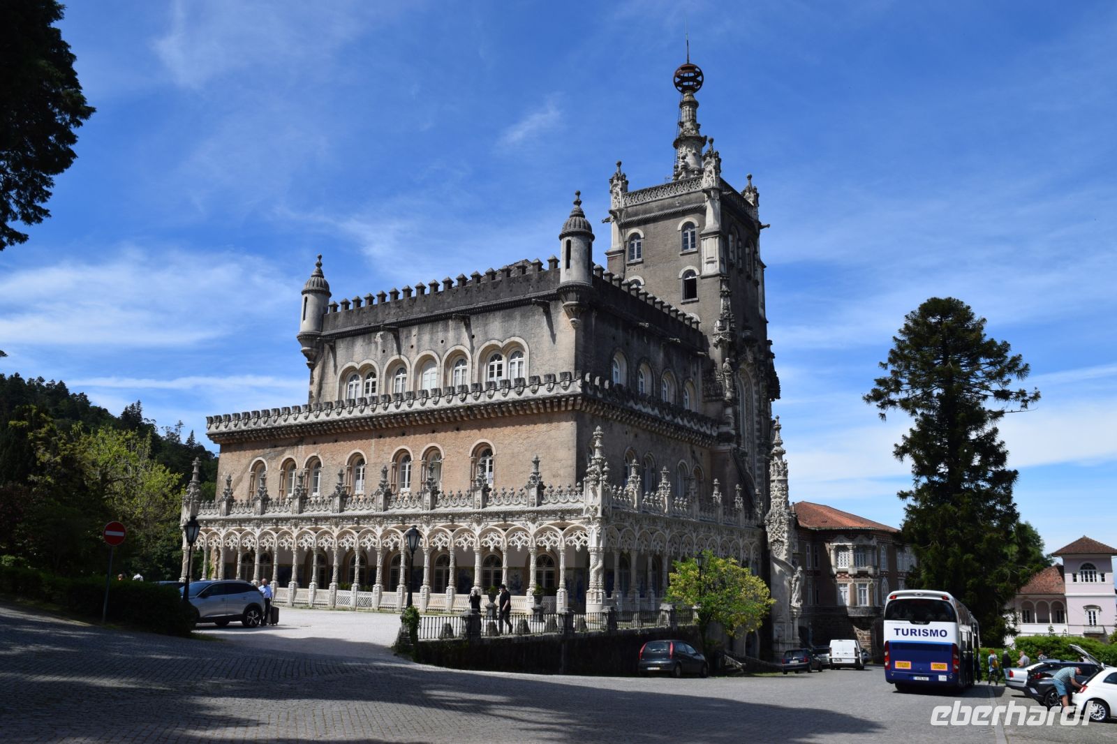 heute ein Luxushotel im Park von Bussaco