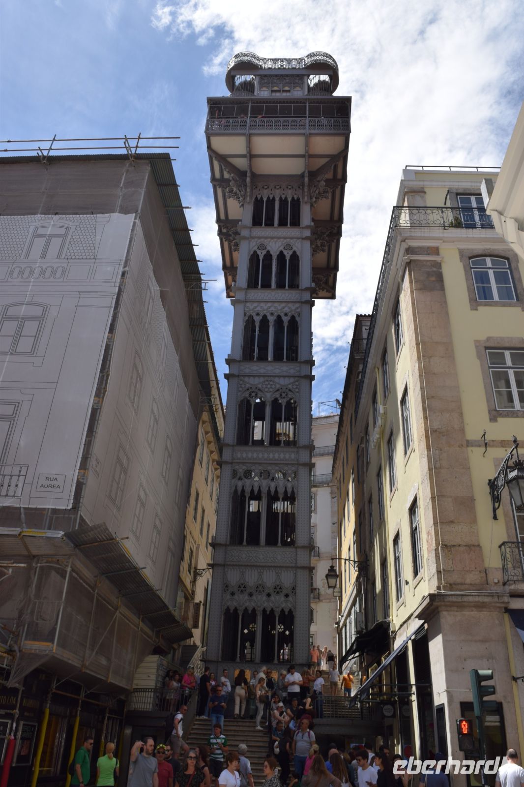 Fahrstuhl in die Oberstadt Lissabons