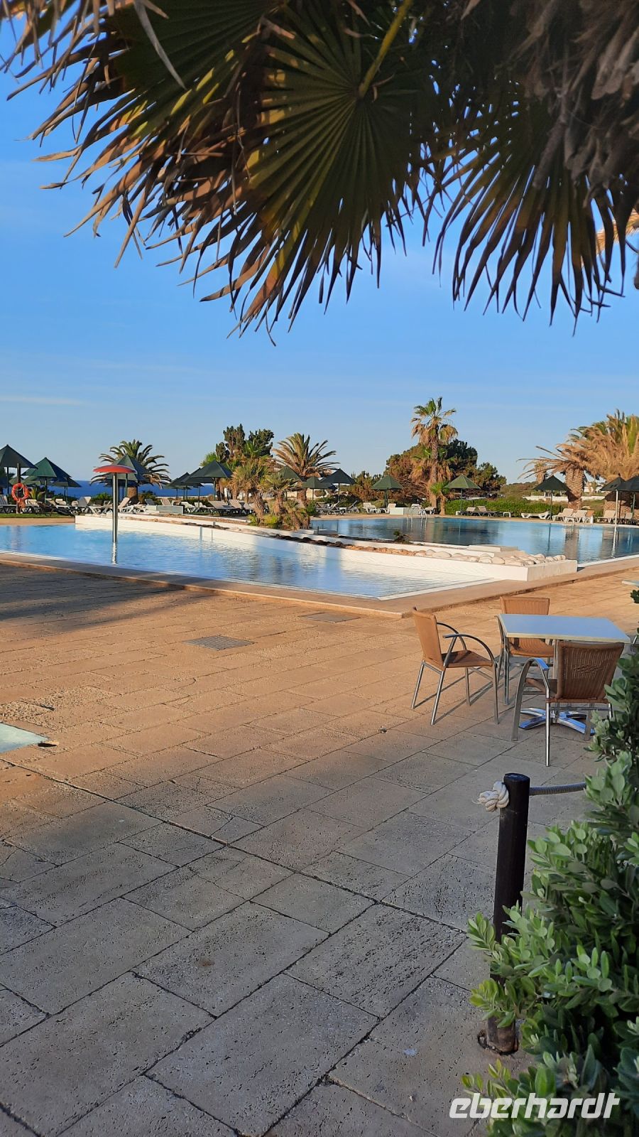 Tag am Pool an der Algarve