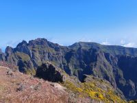 Wanderung vom Pico Ariero (1.818) zum Pico Ruivo (1.862m)