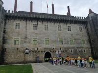 Das Schloss von Guimarães, bekannt auch als Paço dos Duques de Bragança
