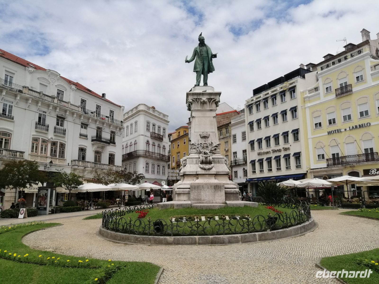 Denkmal für Joaquim Antonio de Aguiar am Largo de Portagem-Platz in Coimbra