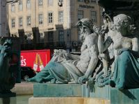 Stadtrundgang durch Lissabon: zwischen Altertum und Moderne: am Platz Dom Pedro IV