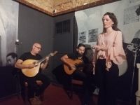 Fado-Abend in Lissabon: die Sängerin Sonja