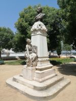 Stadtführung durch Évora: Denkmal zu Ehren von Francisco Eduardo de Barahona Fragoso - portugiesischer Landbesitzer und Philanthrop