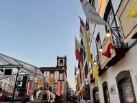 Festlich geschmücktes Ponta Delgada