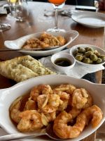 Frische Garnelen im Hafenrestaurant