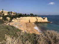 Porches Blick von Kapelle zum Hotel